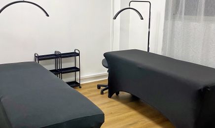 Kap Nails : Ongles - Beauté du regard et des pieds : Institut de beauté à Cesson-Sévigné