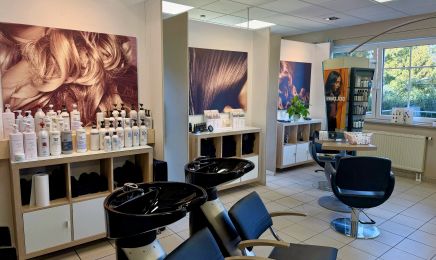 Friseur Kokopelli: Kosmetikstudio in Untermeitingen