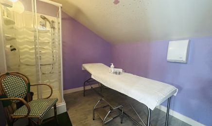 Aliénor & L’Encre Aiguillée : Institut de beauté à Châlus