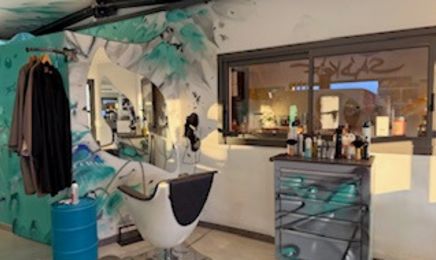 SA’D KOIF - Coiffeur créateur  SA’D GUST - Bar    petite restauration : Coiffeur à Beaumont-lès-Valence