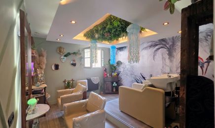 Aux temps des cheveux  : Coiffeur à Évreux