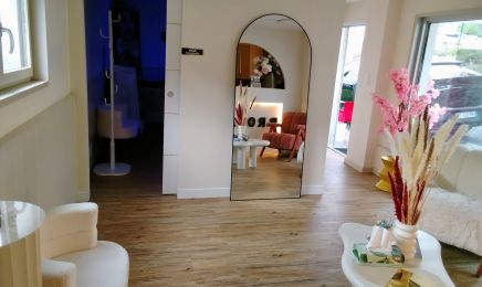 Brow Art : Institut de beauté à Cluses
