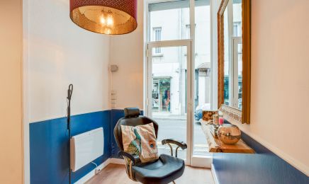 Le salon 23  : Manucure à Fontainebleau