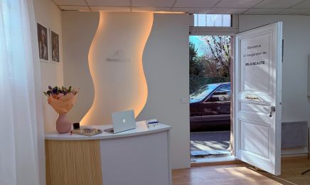 Mila Beauté - Institut de Beauté : Manucure à Arnouville