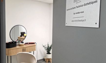 Mistral SKIN & SPA - Tânia Rocchia ( Hydrafacial - HeadSpa )  : Institut de beauté à Venelles