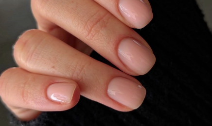 NUŌR - Manucure Russe - Beauté des pieds : Manucure à Bordeaux