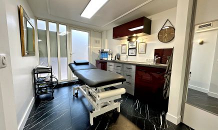 Derm'art Beauty - Cils & soins de beauté : Institut de beauté à Fréjus