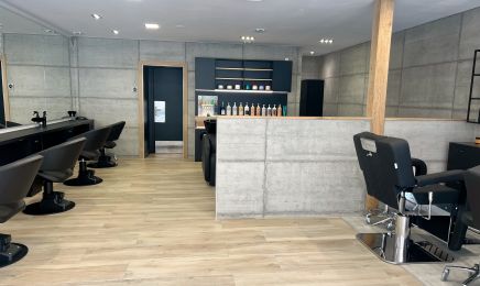 Romain artisan coiffeur : Coiffeur à Aubigny-sur-Nère