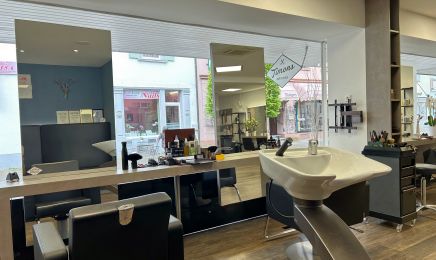 Deniz & Mia's Haarschmuck: Friseur in Bad Säckingen