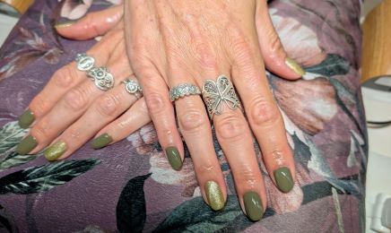 Le Boudoir d'Amandine - Beauté des ongles et du regard : Manucure à Rang-du-Fliers