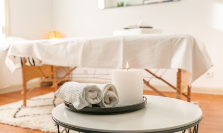 Massage Renata Croix  : Institut de beauté à Croix