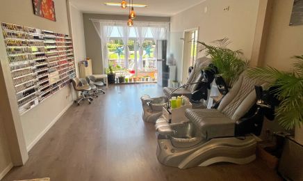 Lashes by Julia: Nagelstudio in Ramstein-Miesenbach