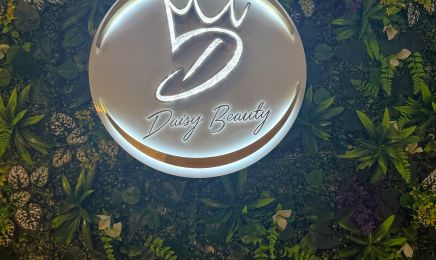 Daisy Beauty : Kosmetikstudio in Nürnberg
