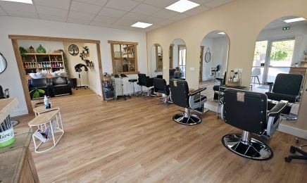 Sarl Daux'hair Coiffure : Coiffeur à Saint-Claude-de-Diray