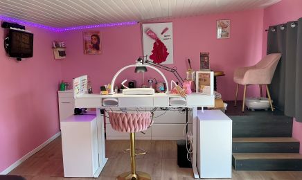 Betty Beauty Nails & Lash by’LS : Institut de beauté à Lapalud