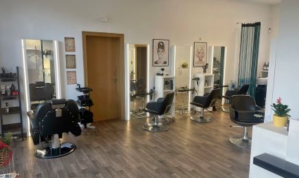 Friseursalon Görtz: Kosmetikstudio in Schwarze Pumpe