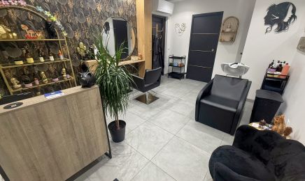 Bulle d'hair : Coiffeur à Crosville-la-Vieille