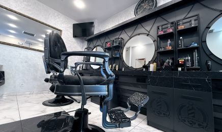 Hair Beauty / Esthétique Coiffeur & Barbier  : Coiffeur à Dijon