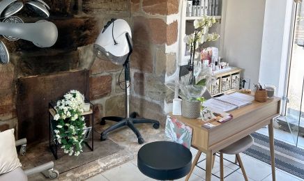 Entre Vous et Moi : Coiffeur à Brignac-la-Plaine