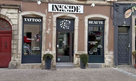 Inkside Beauty  : Manucure à Épinal