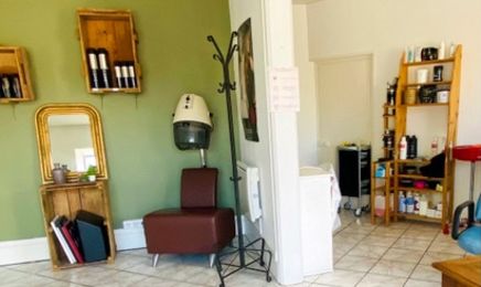 Coiffure sandrine : Manucure à Louroux-de-Bouble