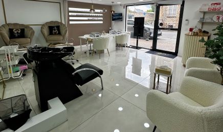 New Sublime Beauty : Manucure à Le Chesnay-Rocquencourt