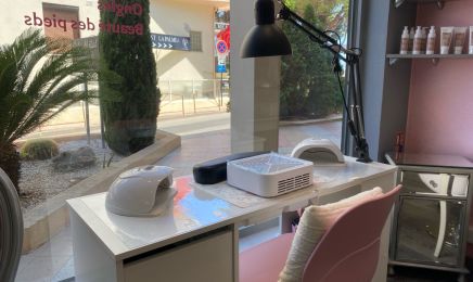 SB NAILS 06 : Institut de beauté à Mandelieu-la-Napoule