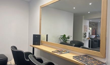 Le petit salon  : Coiffeur à Saint-Paulet-de-Caisson