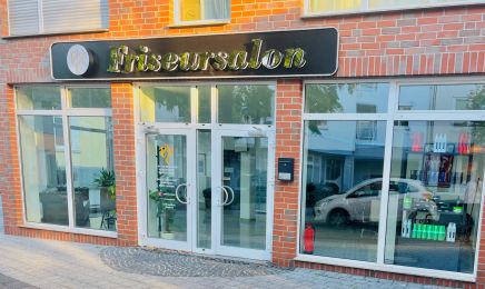 F&X Friseursalon : Friseur in Bünde