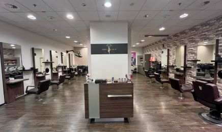 Sheros Friseursalon: Friseur in Koblenz
