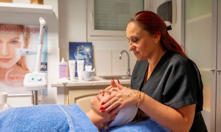 Delphine Beauté Passion : Manucure à Mallemoisson