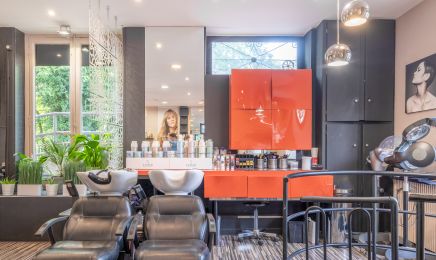 Giulian coiffeur de l’ile barbe : Coiffeur à Lyon
