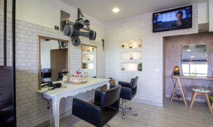 Hair Design : Manucure à Lescar