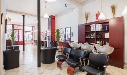 Iris Adonia : Coiffeur à Paris