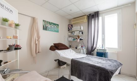 Atelier coiffure Agnès L : Manucure à Vernon