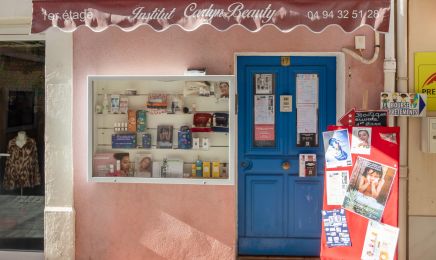 Carlyn Beauty  : Manucure à Sanary-sur-Mer