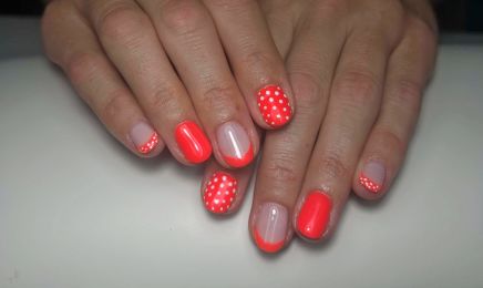 Les ongles de Natasha : Manucure à Belcodène