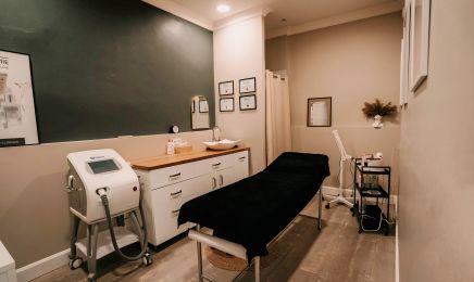Emyderm "Épilation Laser / Électrolyse" : Institut de beauté à Dole