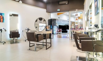 New Hair Coiffure - Centre Leclerc : Coiffeur à Le Luc
