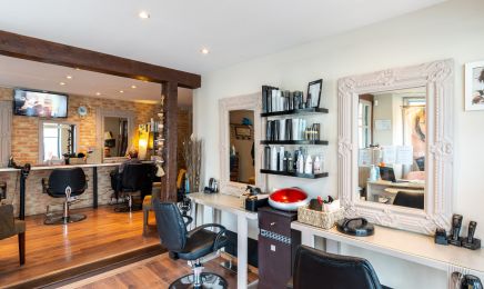 Au Service de la Beauté : Coiffeur à Bonneval