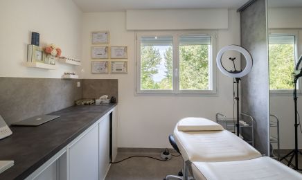 SublimArt by Dorine : Institut de beauté à Génébrières