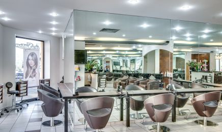 Le Salon : Coiffeur à La Farlède