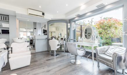 Art Métal : Coiffeur à Mandelieu-la-Napoule