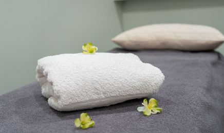 L’Essentiel Beauté  : Manucure à Sète