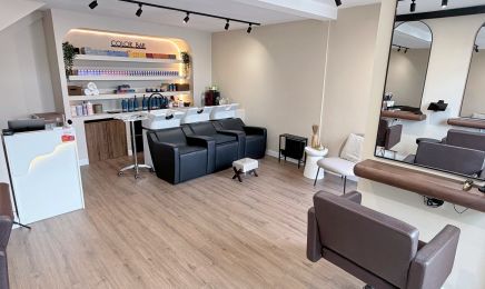 Studio By M : Coiffeur à Corps-Nuds