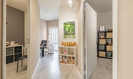 L’Instant precieux  : Manucure à Martigues