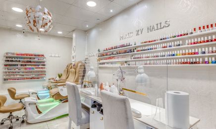 Paris XV Nails  : Institut de beauté à Paris