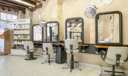 Atelier de coiffure Aurelia  : Coiffeur à Châteauroux