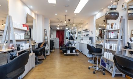 COVEN hairdresser : Coiffeur à Annecy