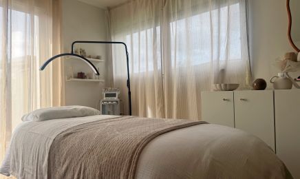 Zwina beaute  : Institut de beauté à Cébazat